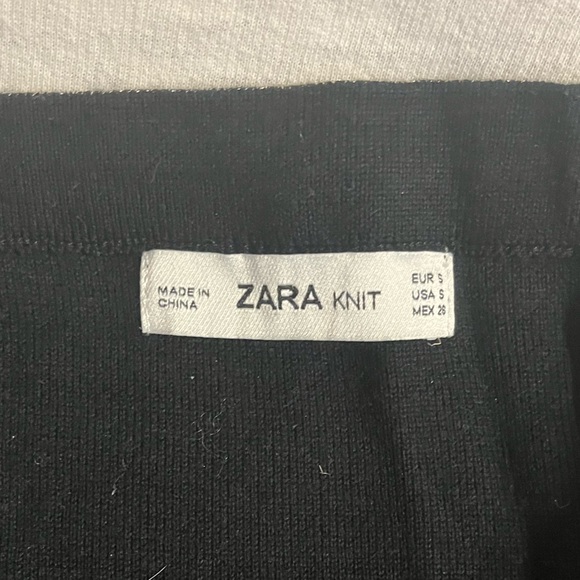 ZARA Knit Sparkling Mini Skirt (S) - Picture 2 of 2